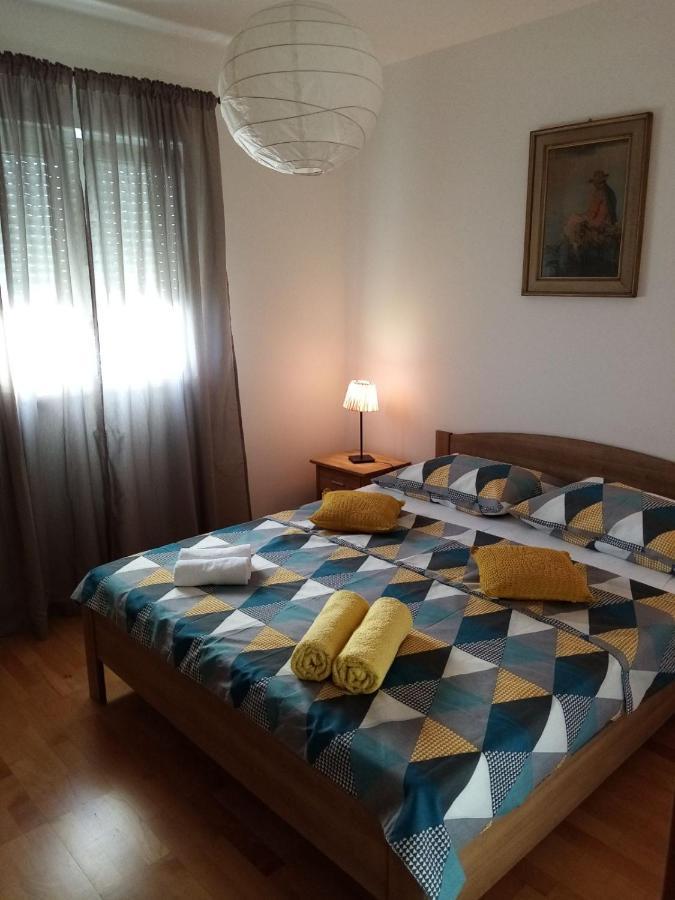 Apartman Mikola With Sea View Τρογκίρ Εξωτερικό φωτογραφία