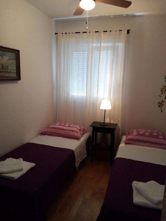 Apartman Mikola With Sea View Τρογκίρ Εξωτερικό φωτογραφία