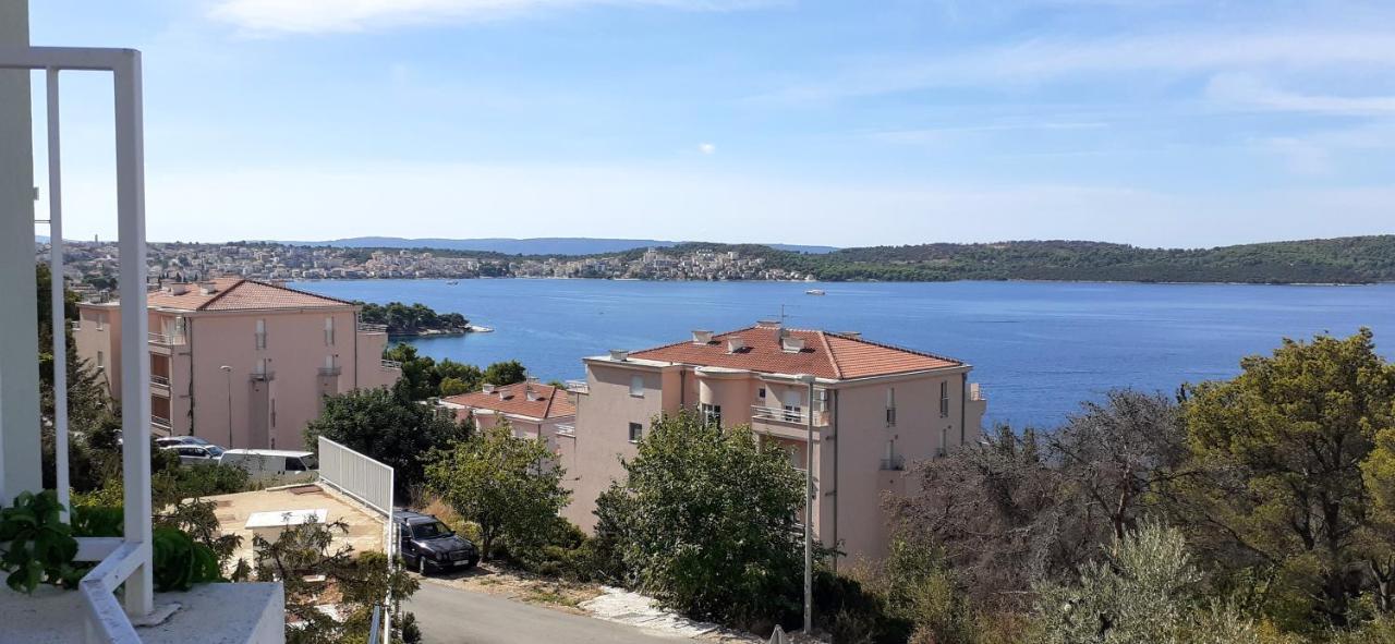 Apartman Mikola With Sea View Τρογκίρ Εξωτερικό φωτογραφία