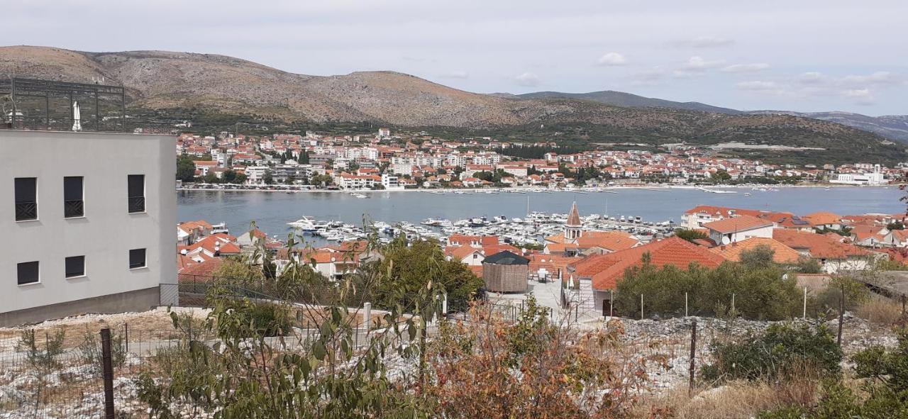 Apartman Mikola With Sea View Τρογκίρ Εξωτερικό φωτογραφία